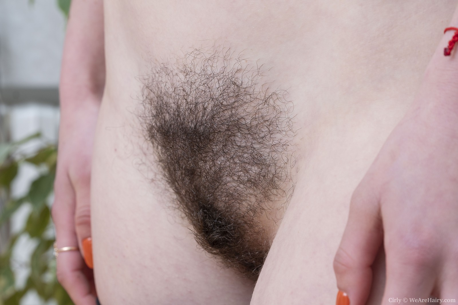 Cirly_DenimSkirtWhiteBlousee_034